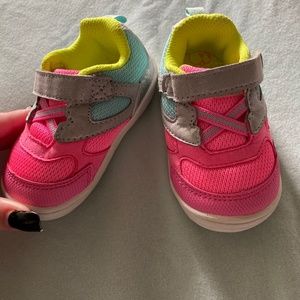 Surprise by stride rite toddler shoe